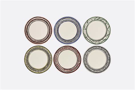 six dinner plates Dior